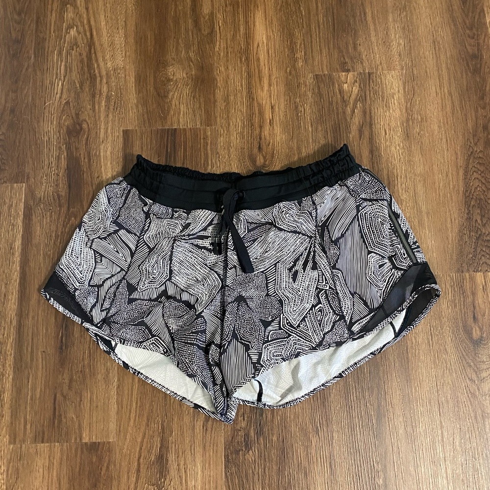 Lululemon Black and White Lined Shorts